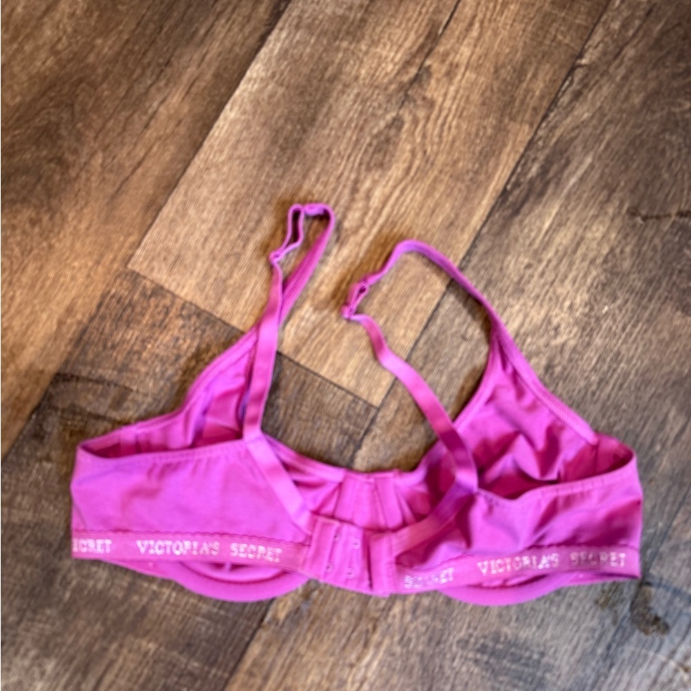 Victoria's Secret Pink Bra Intimates Sleepwear - Picture 8 of 8
